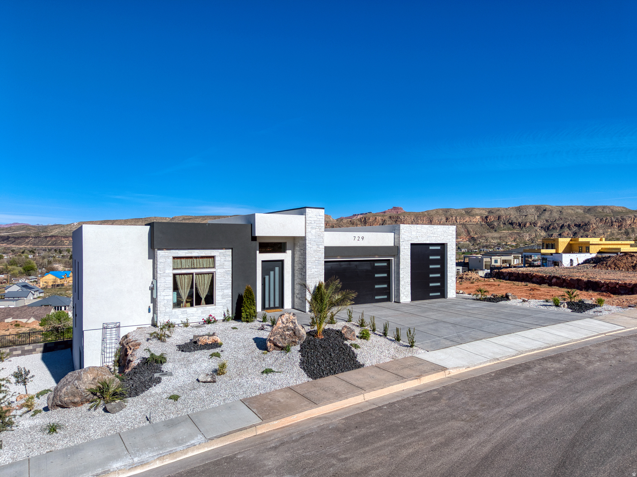 HILLSIDE ESTATES - Residential