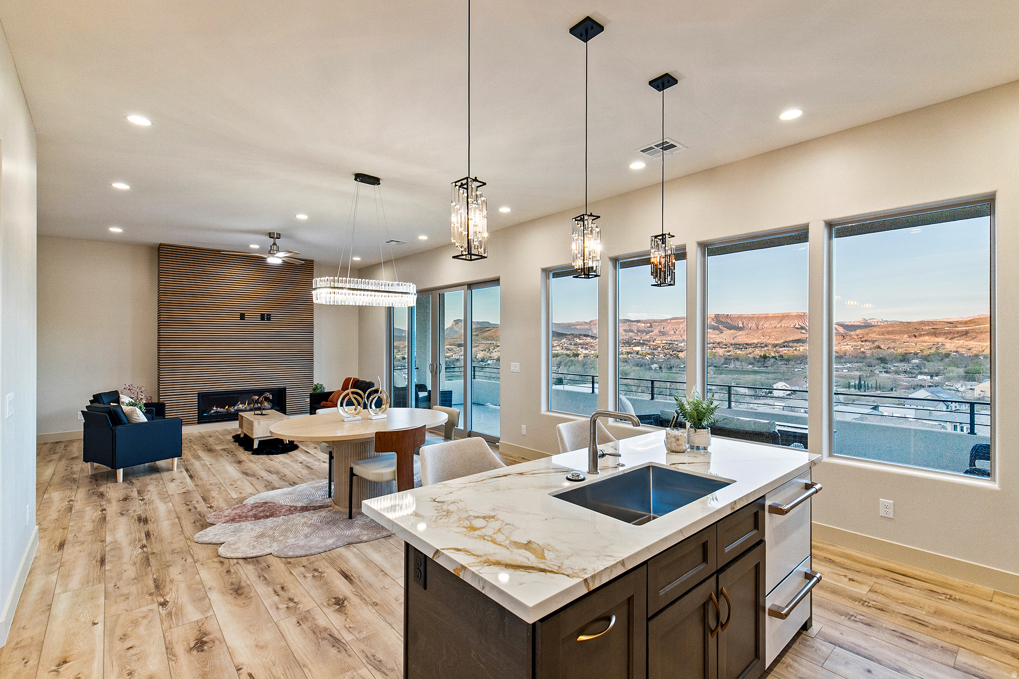 HILLSIDE ESTATES - Residential