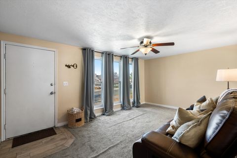 Tiny photo for 1214 N 700 W, Clinton, UT 84015 (MLS # 2122655)