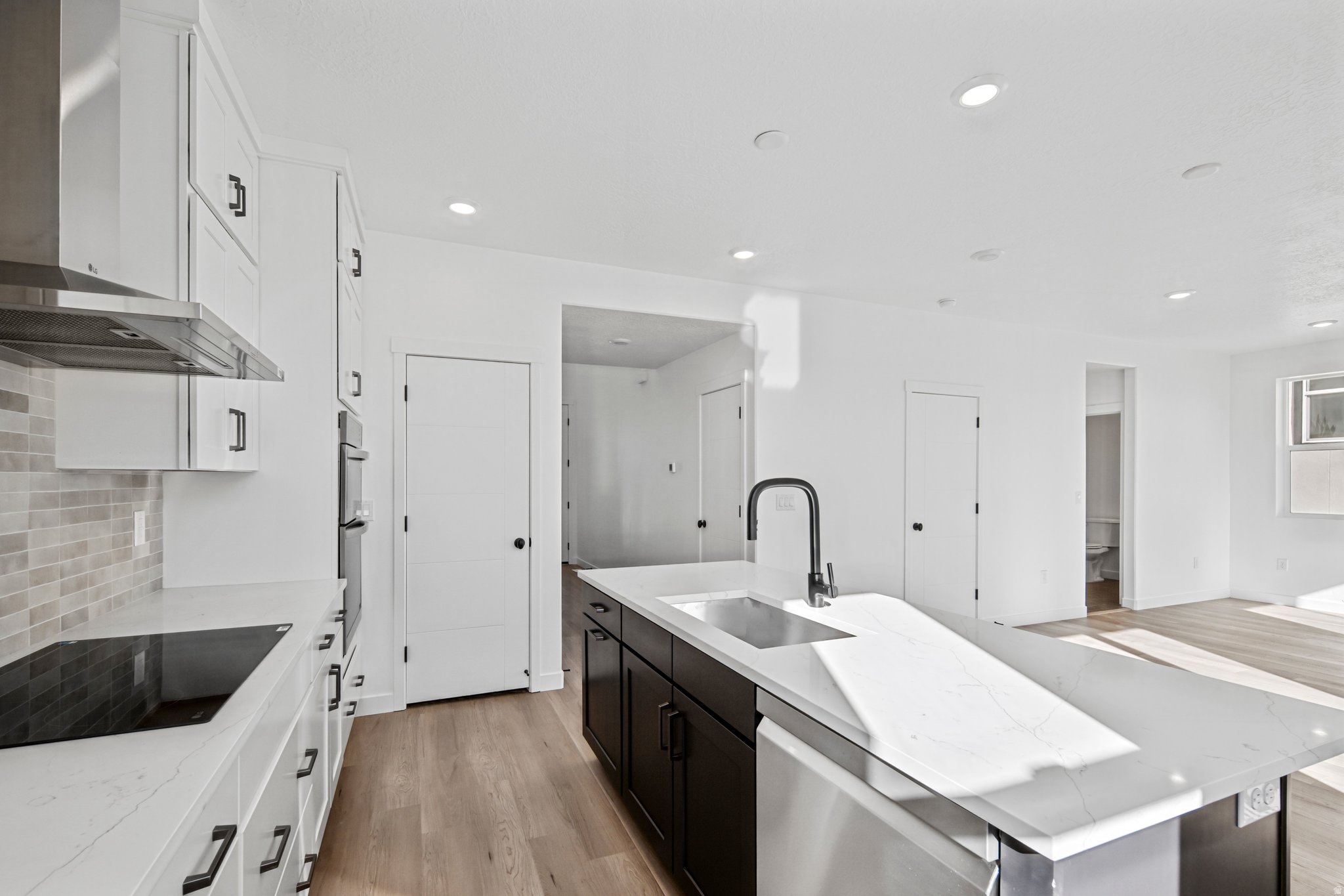 BULLION - Residential