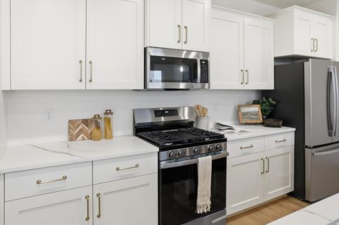 Tiny photo for 4336 S 615 E, Millcreek, UT 84107 (MLS # 2125405)