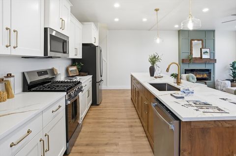 Tiny photo for 4336 S 615 E, Millcreek, UT 84107 (MLS # 2125405)