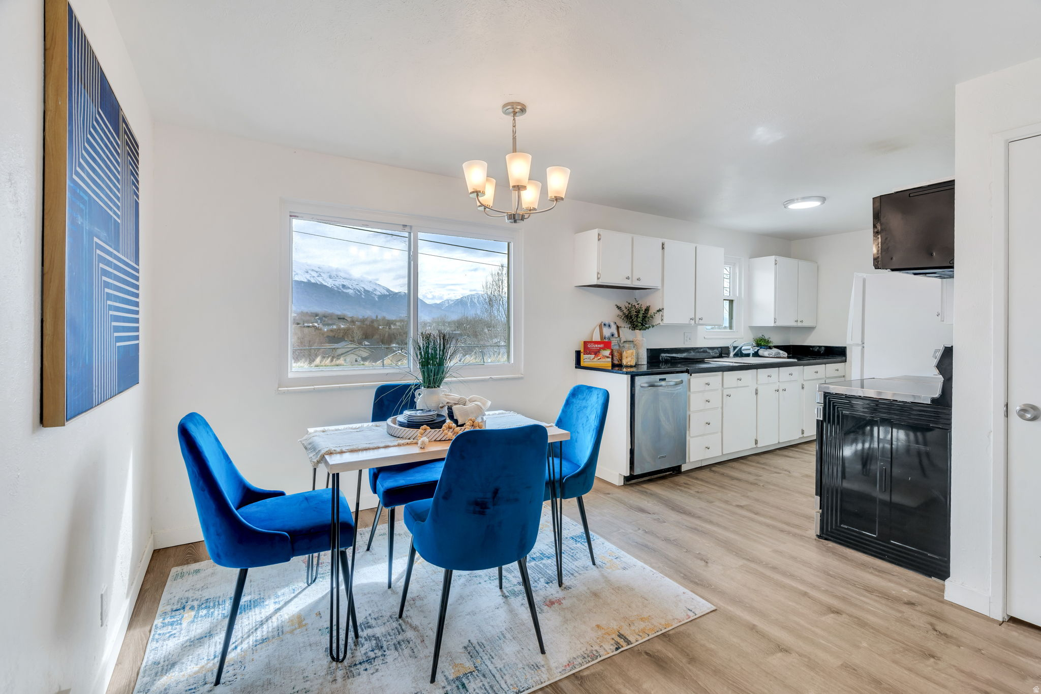 VALLEY VISTA - Residential