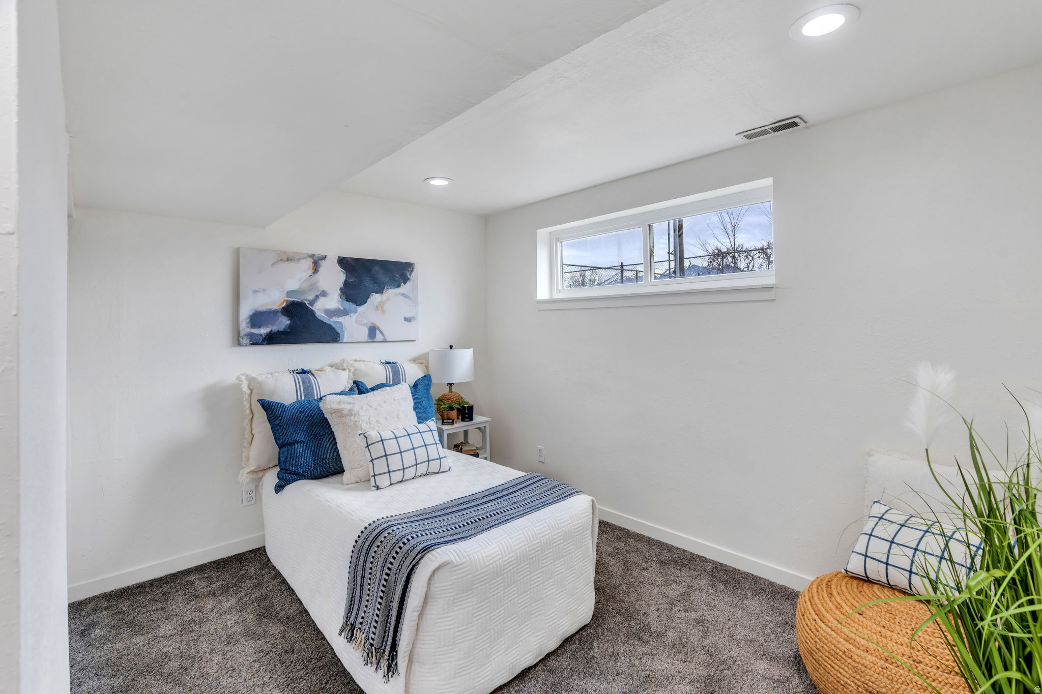 VALLEY VISTA - Residential