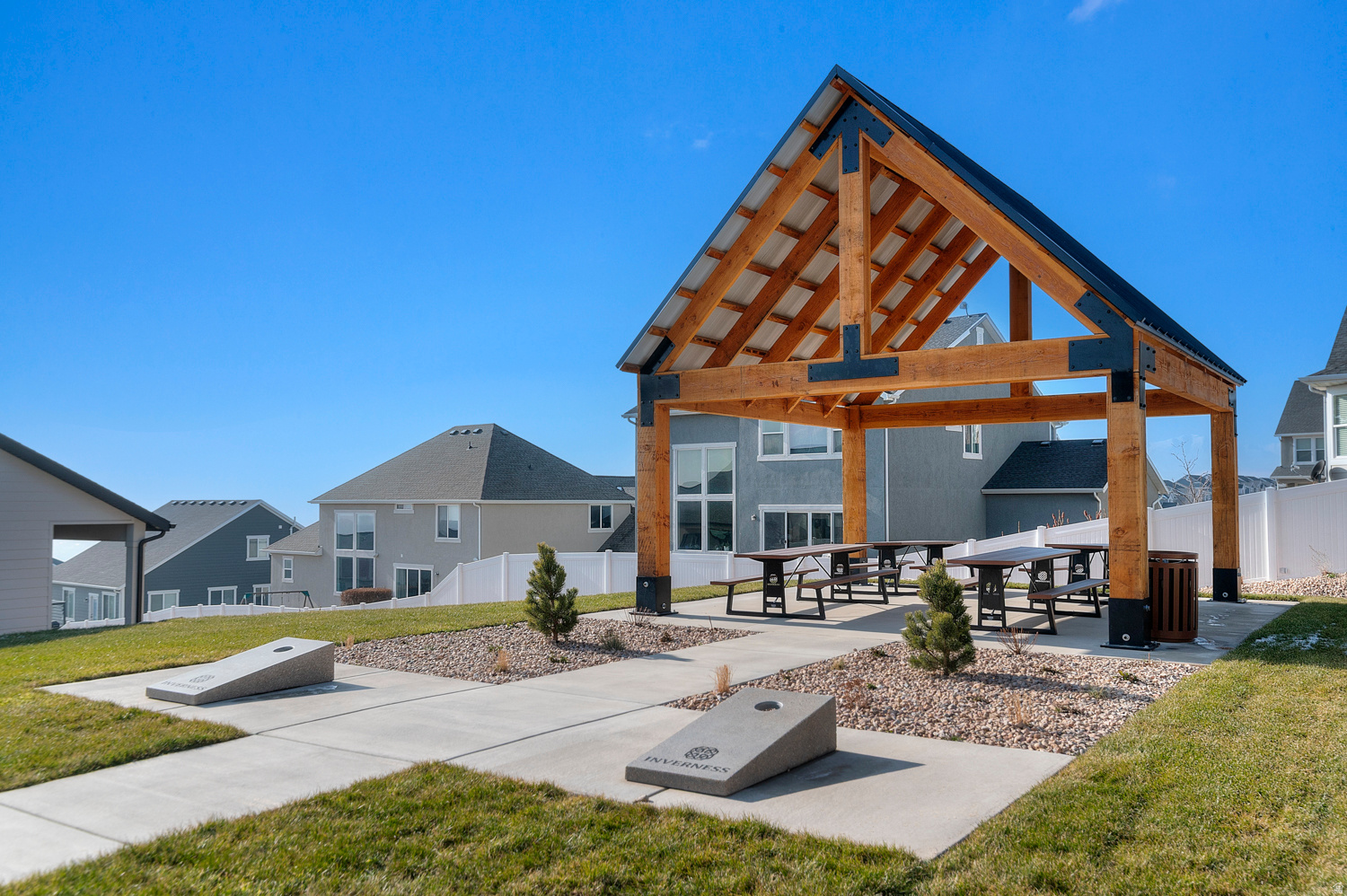 INVERNESS BY D.R. HORTON - Residential