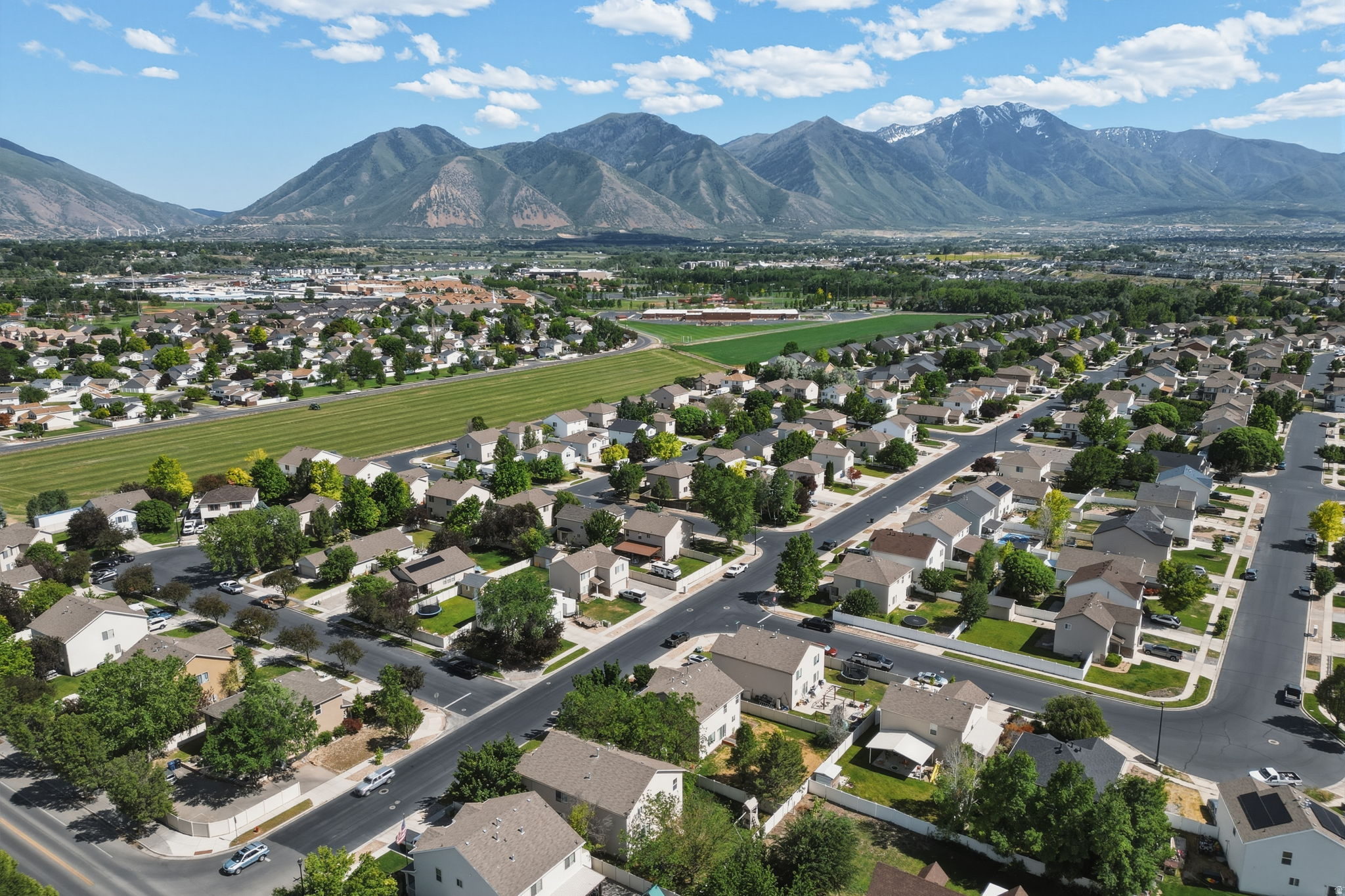 SPANISH FIELDS - Residential