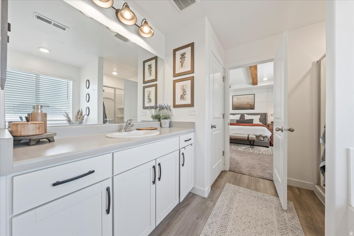 LEXINGTON GREENS - Residential