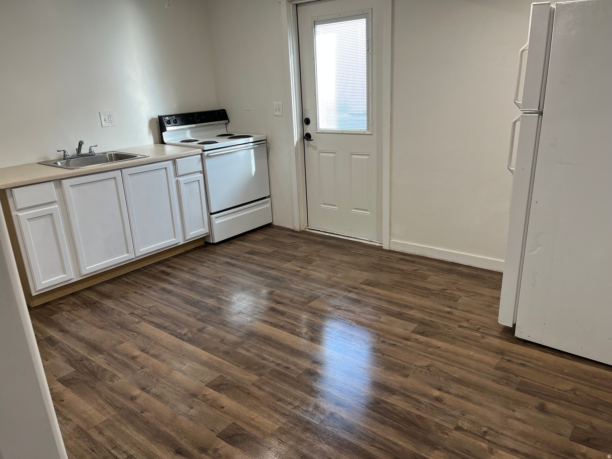 LEXINGTON GREENS - Residential