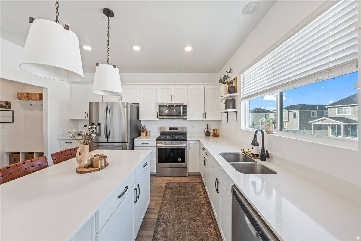 LEXINGTON GREENS - Residential