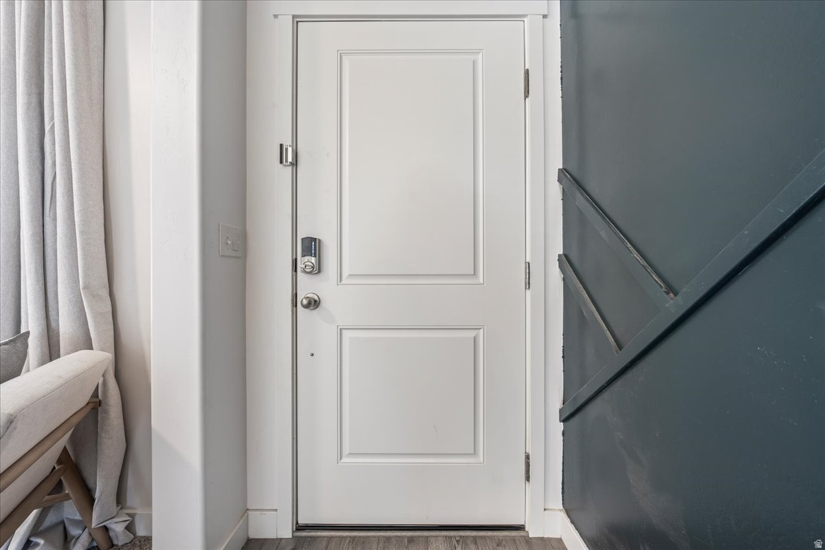 LEXINGTON GREENS - Residential