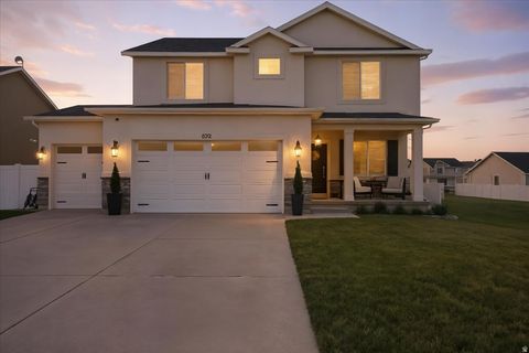 Photo of 552 W 1410 N, Tooele, UT 84074 (MLS # 2122891)