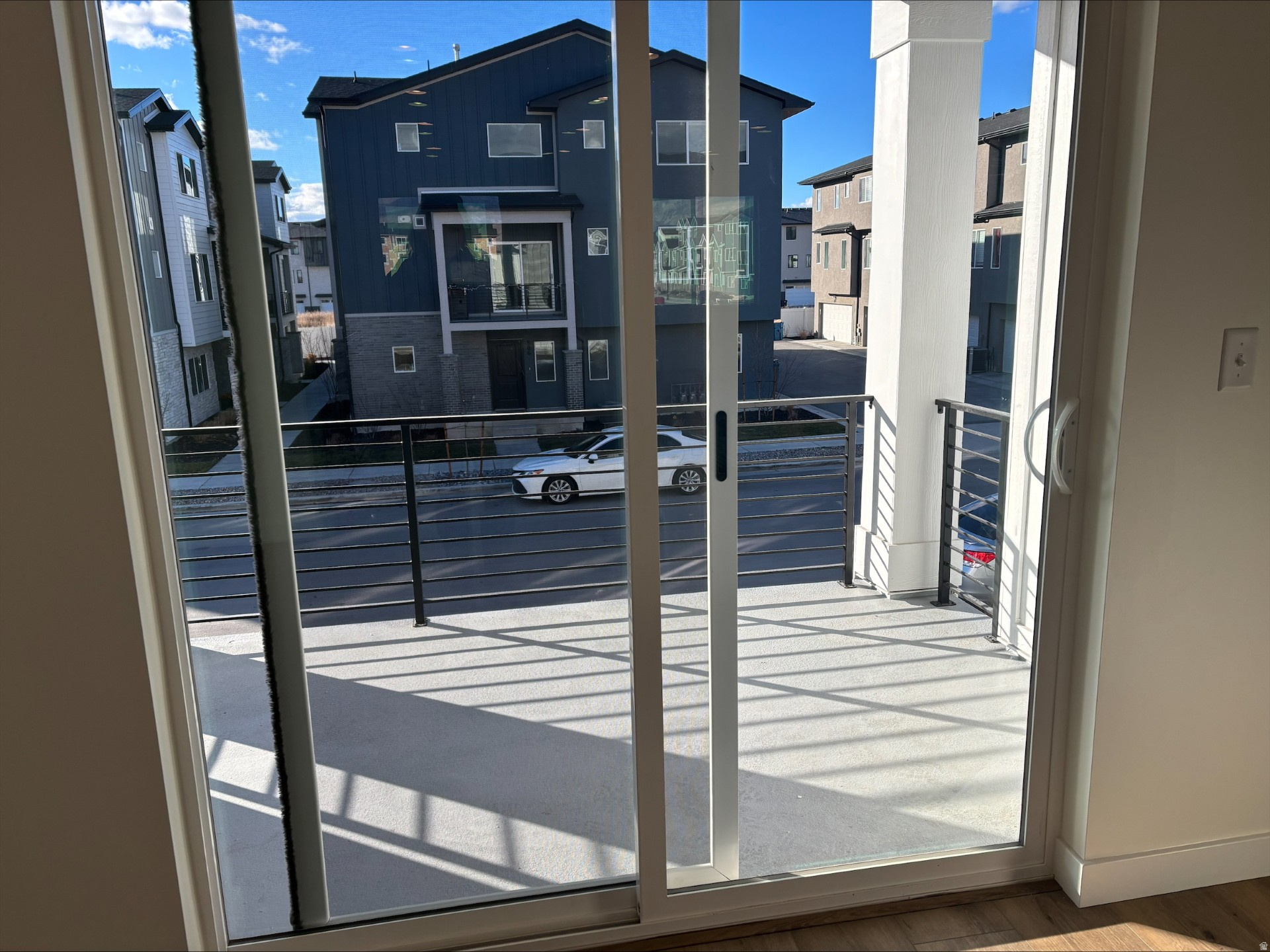 MEADOWBROOK - Residential