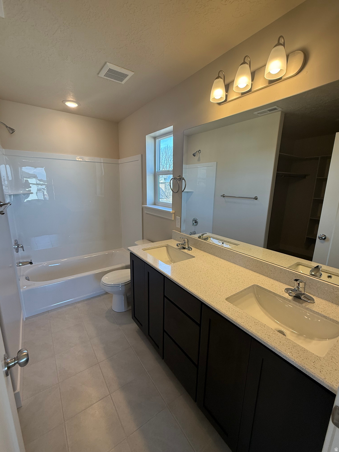 TIMBER RANCH - Residential Income