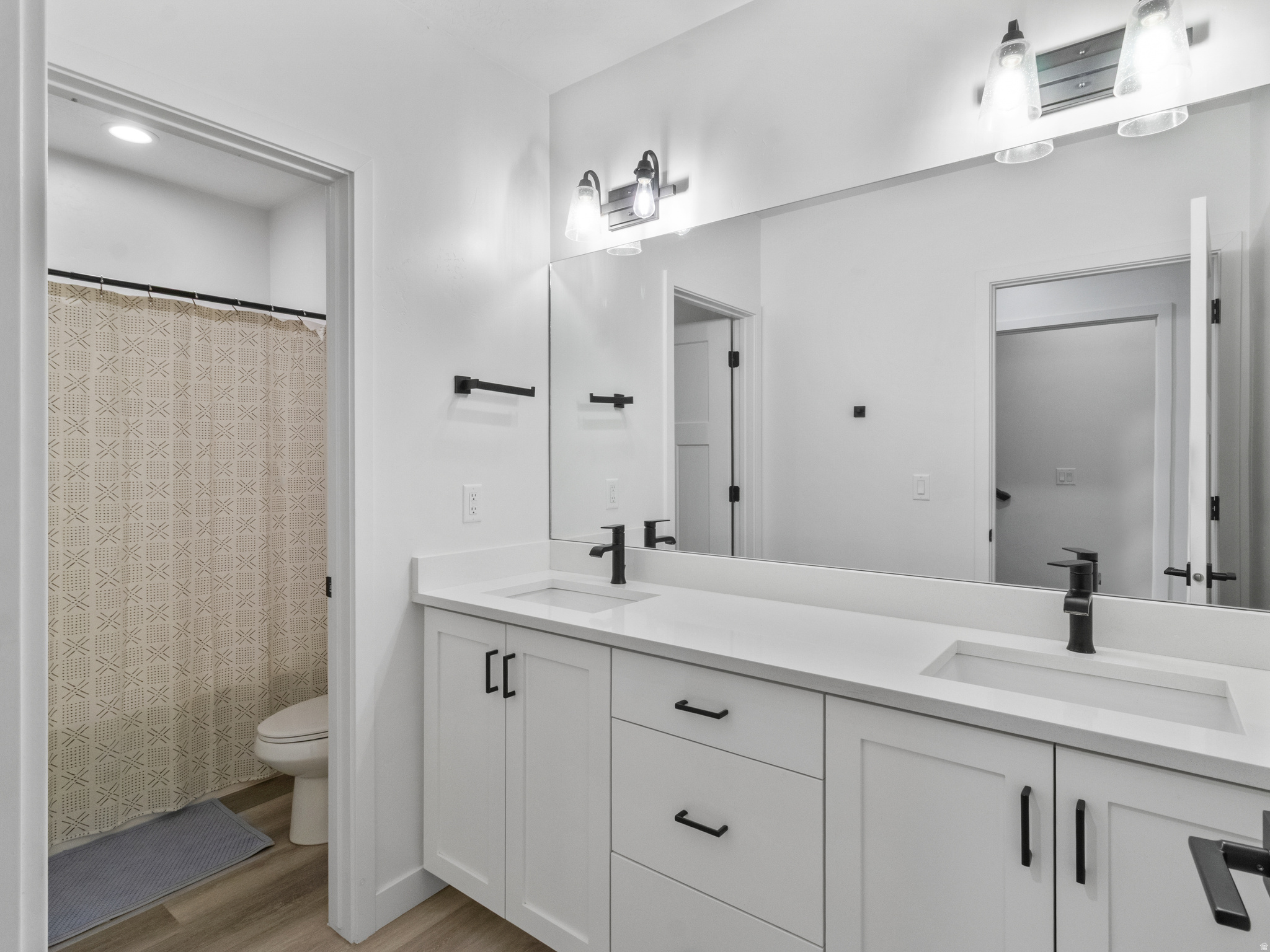 HEARTH STONE AT MILL - Residential Income