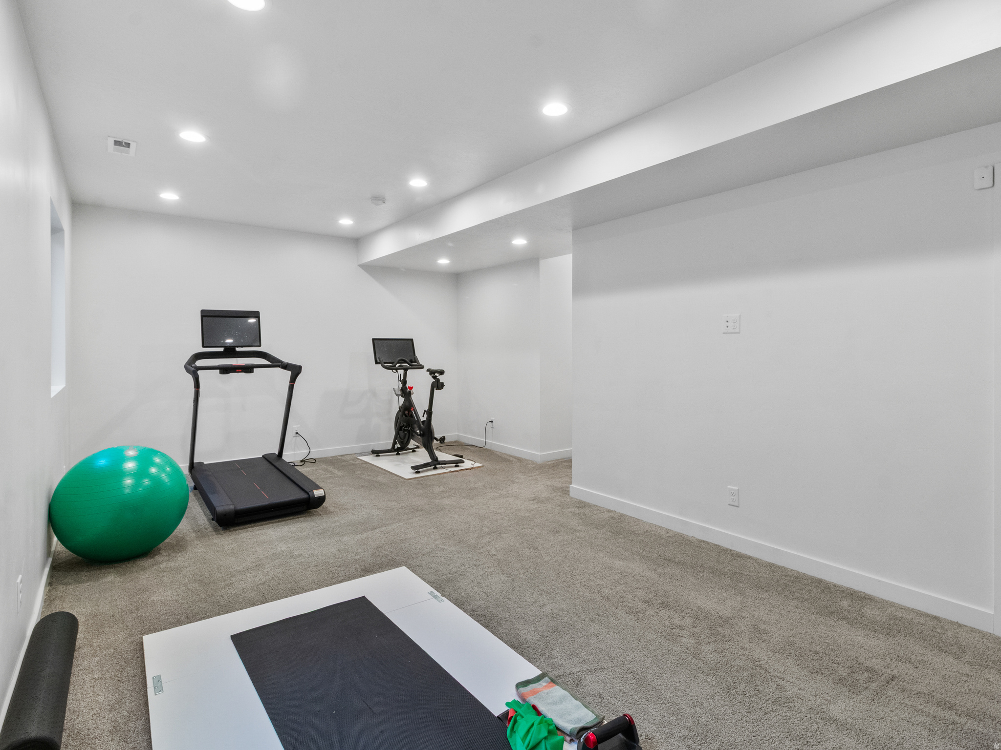HEARTH STONE AT MILL - Residential Income