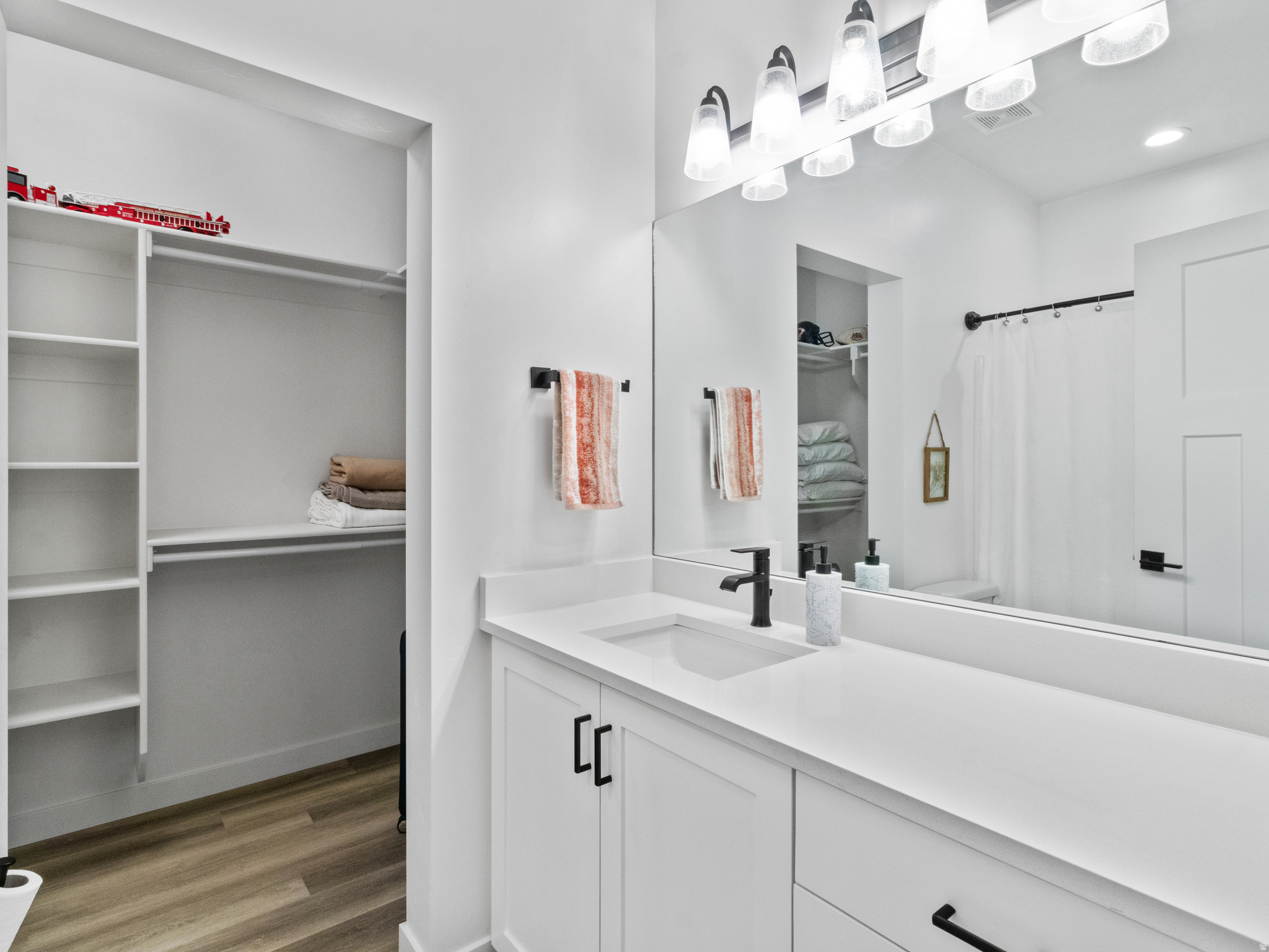 HEARTH STONE AT MILL - Residential Income