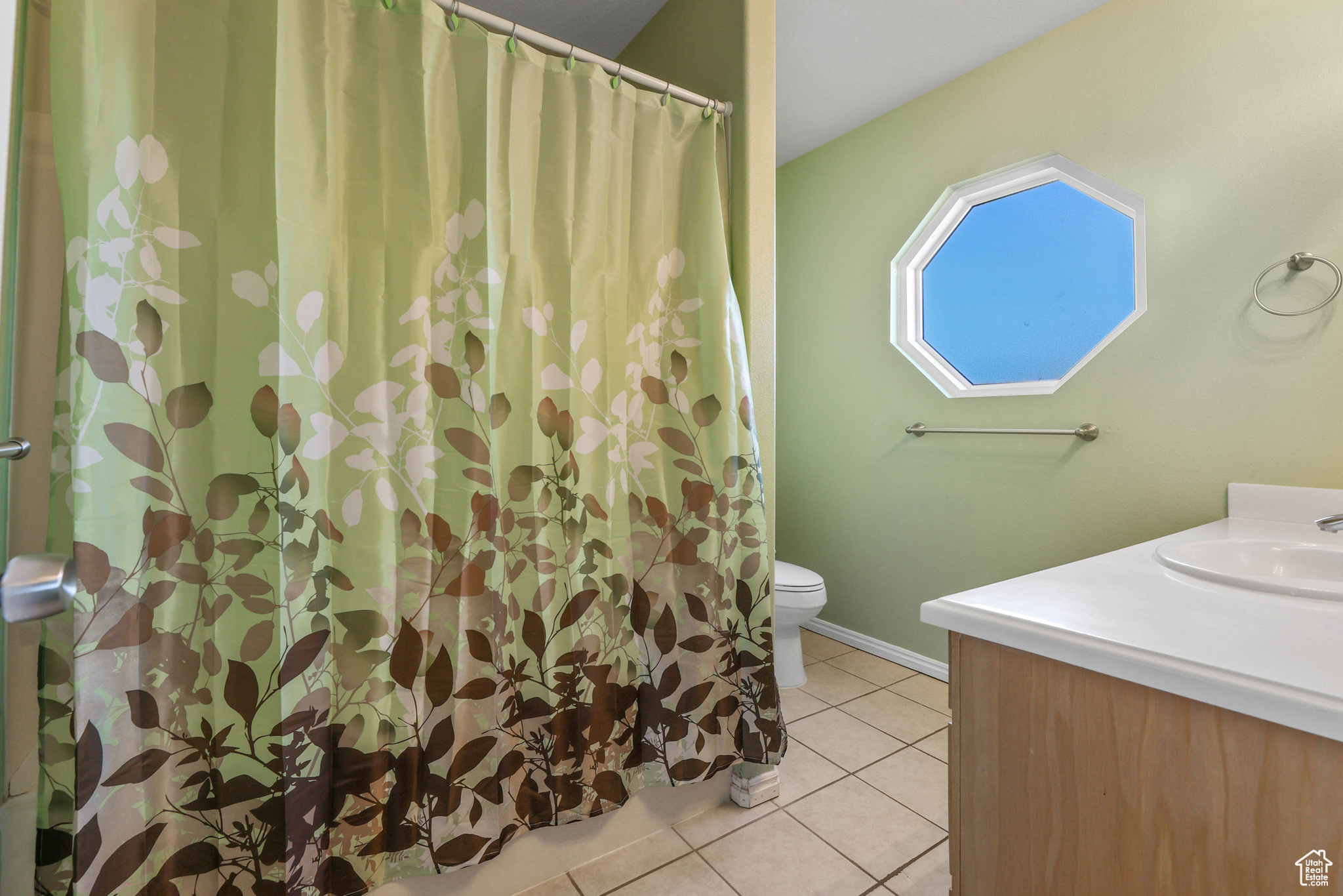 8579 W Avonly Ln, Magna, Utah image 22