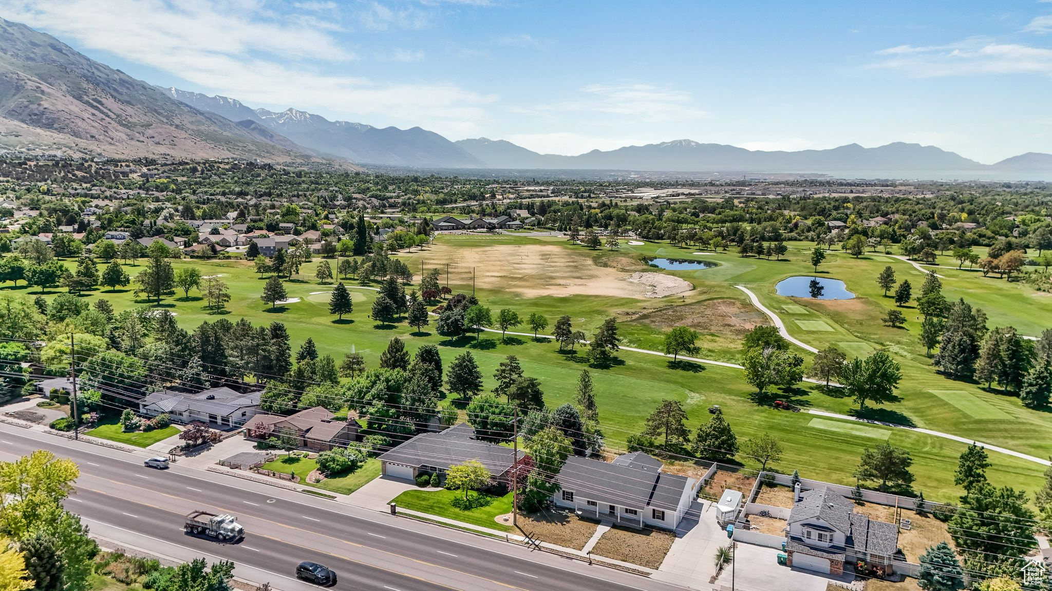 ALPINE COUNTRY CLUB - Residential