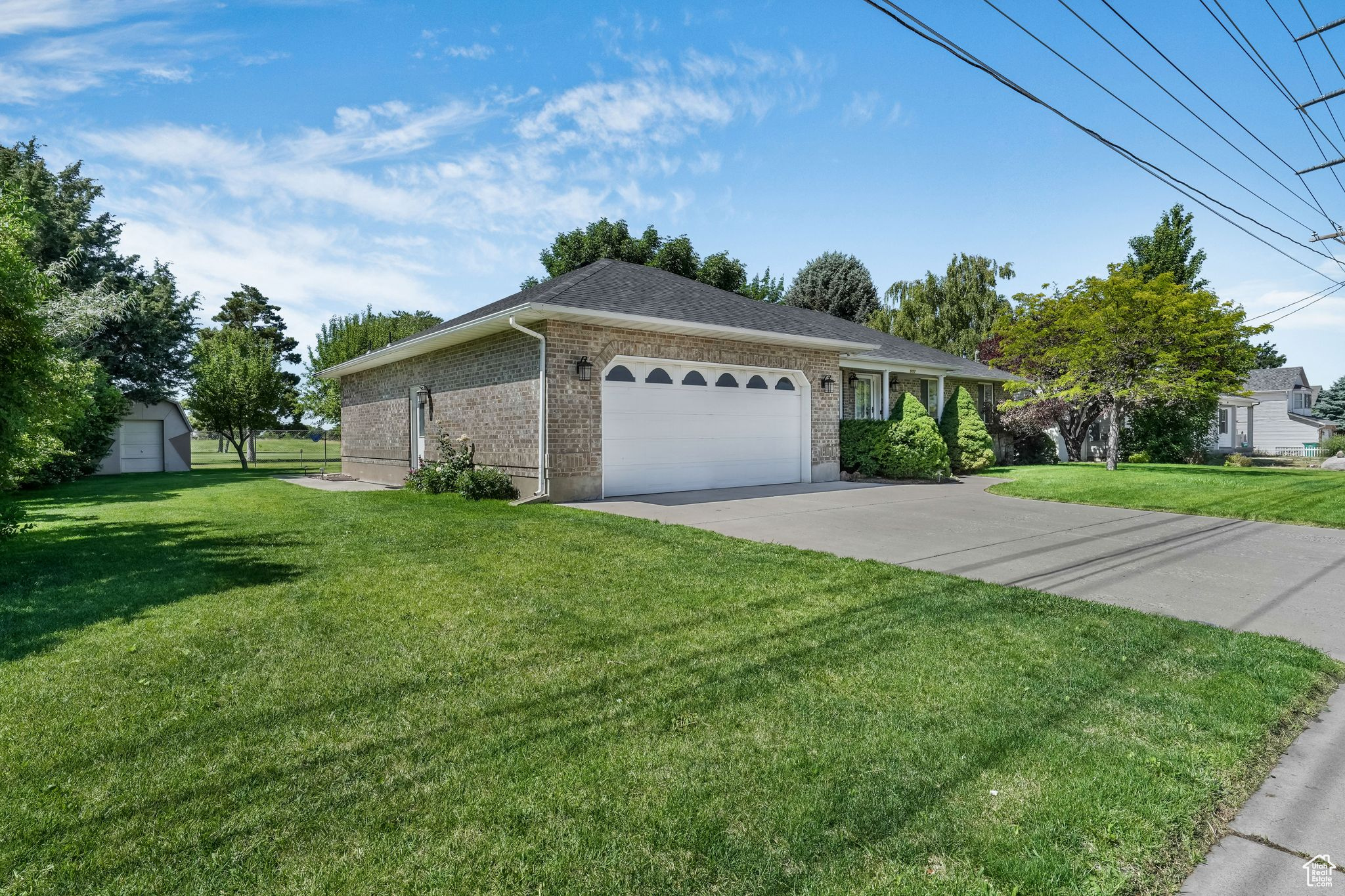 ALPINE COUNTRY CLUB - Residential
