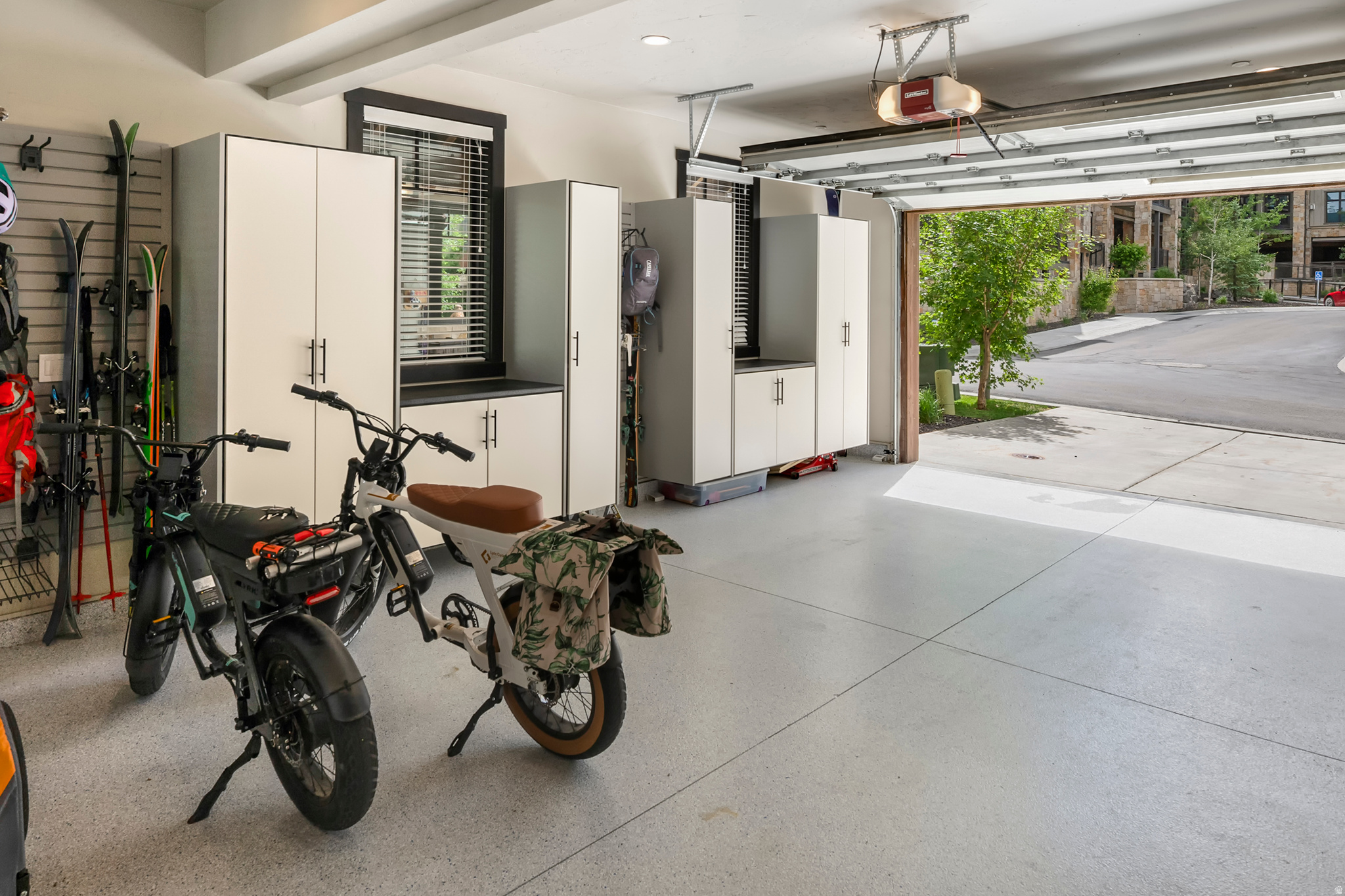 RESIDENCES AT BLACKSTONE PUD - Residential