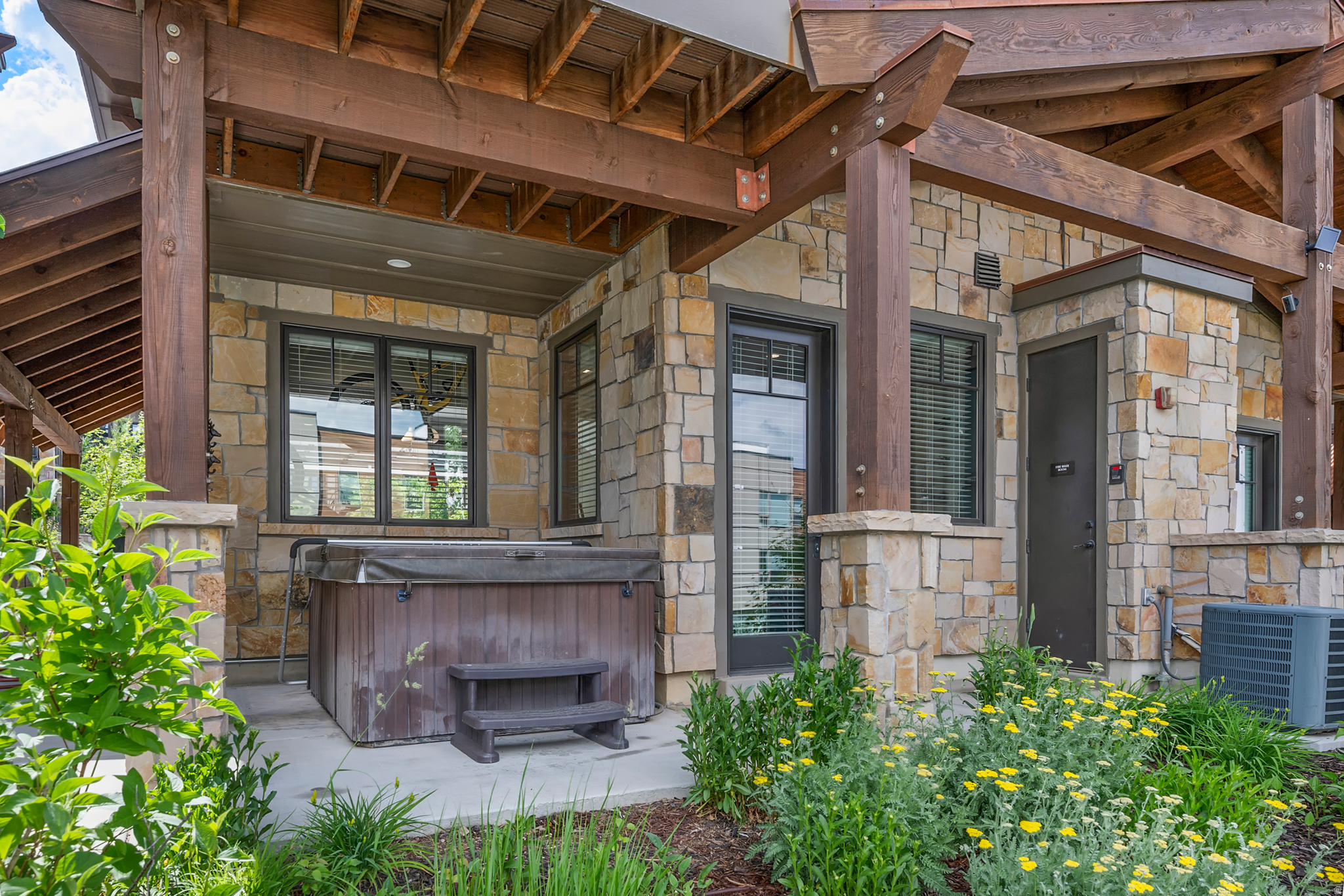 RESIDENCES AT BLACKSTONE PUD - Residential