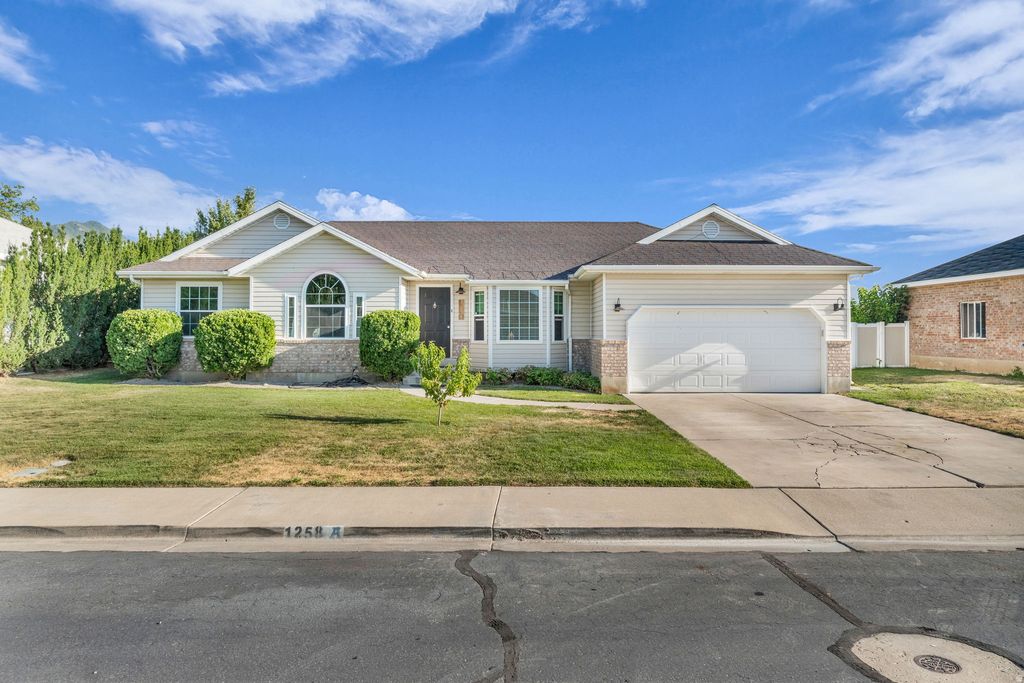 Photo of 1258 E 150 S, Spanish Fork, UT 84660 (MLS # 2174507)