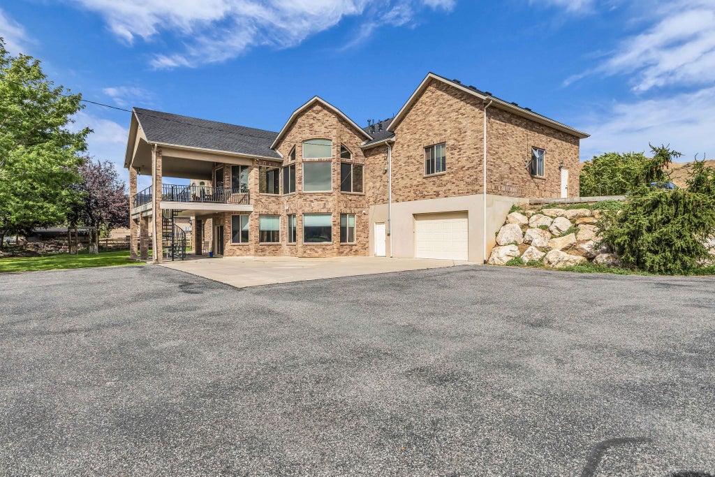 Photo of 1236 S HIGHWAY 66, Morgan, UT 84050 (MLS # 2183329)