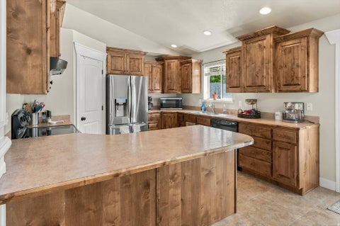 Tiny photo for 867 W 460 S, Tremonton, UT 84337 (MLS # 2184945)