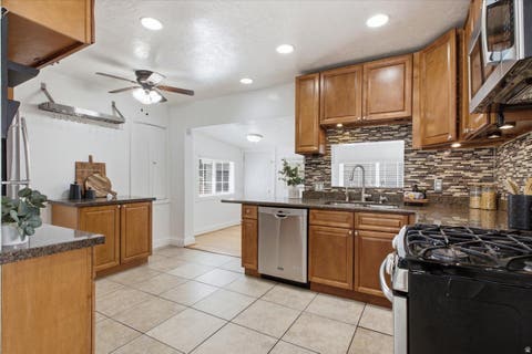 Tiny photo for 2636 S 1100 E, Salt Lake City, UT 84106 (MLS # 2179961)