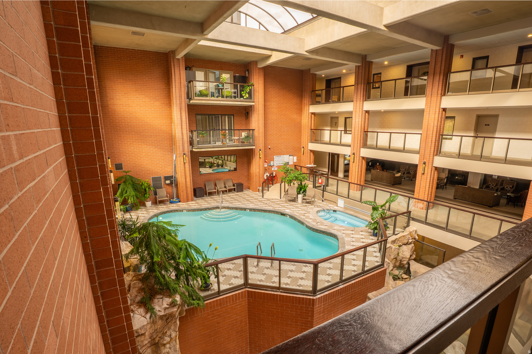 TERRACE FALLS - Residential