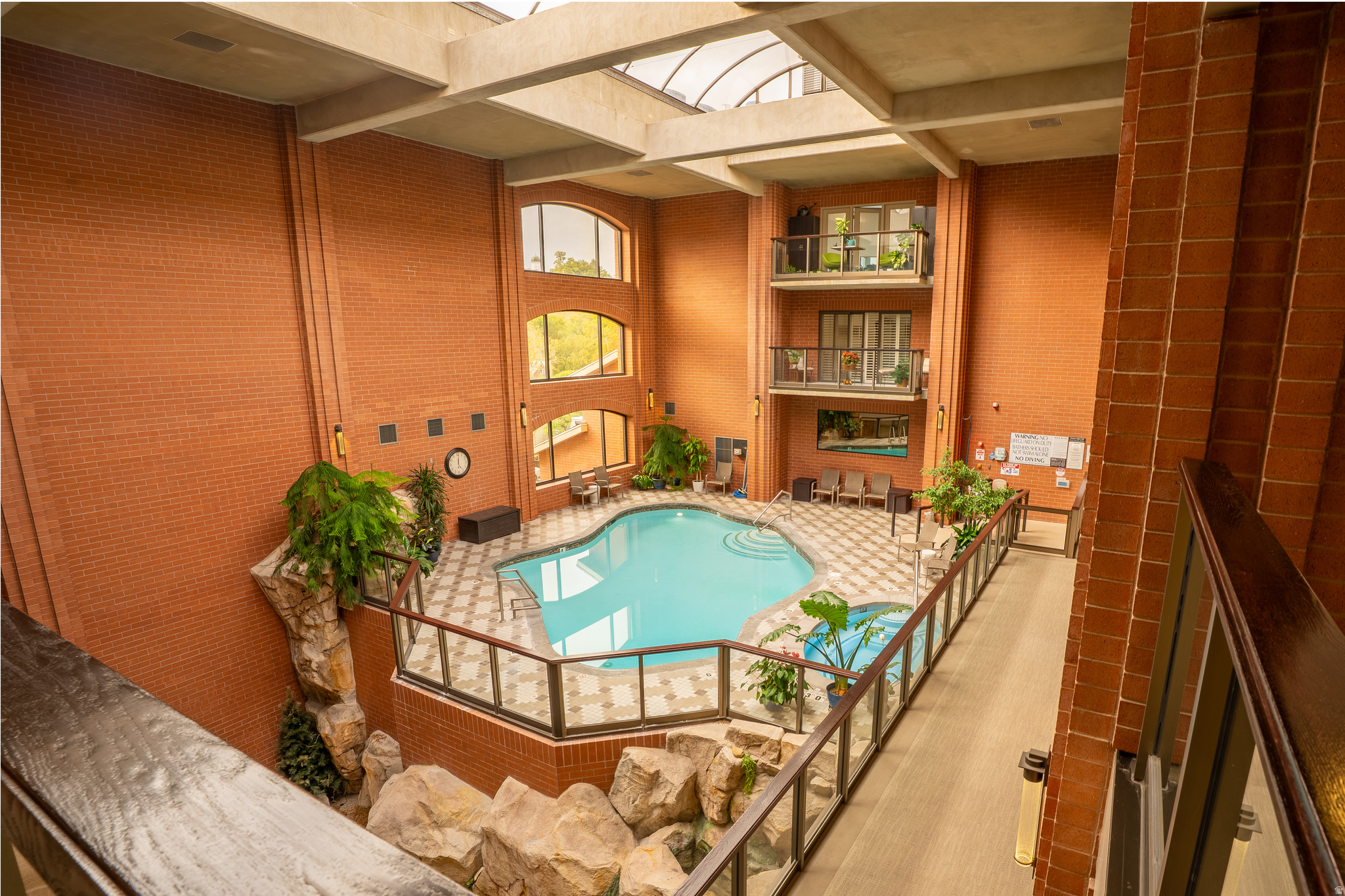 TERRACE FALLS - Residential