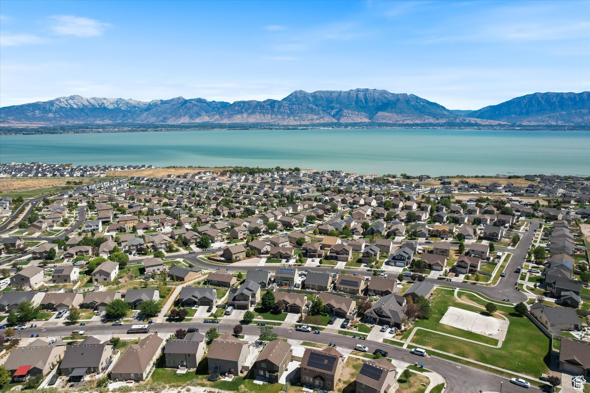 THE VILLAGE OF HAWKS LANDING - Residential