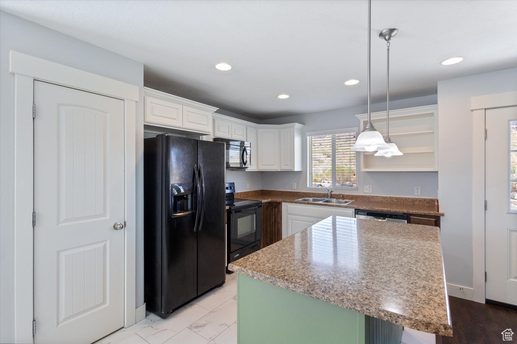 THE VILLAGE OF HAWKS LANDING - Residential