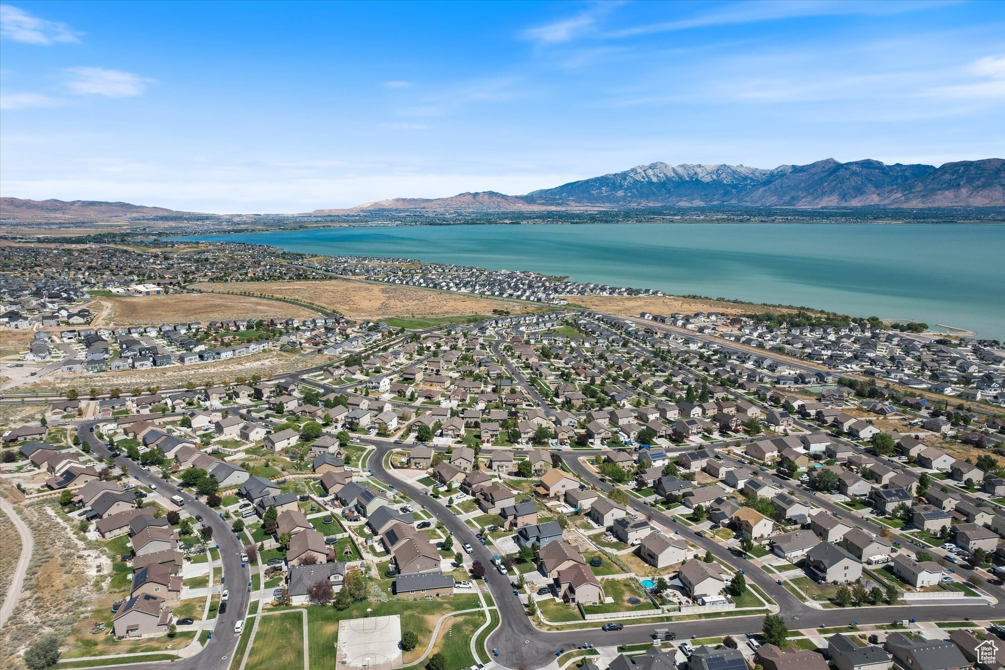 THE VILLAGE OF HAWKS LANDING - Residential