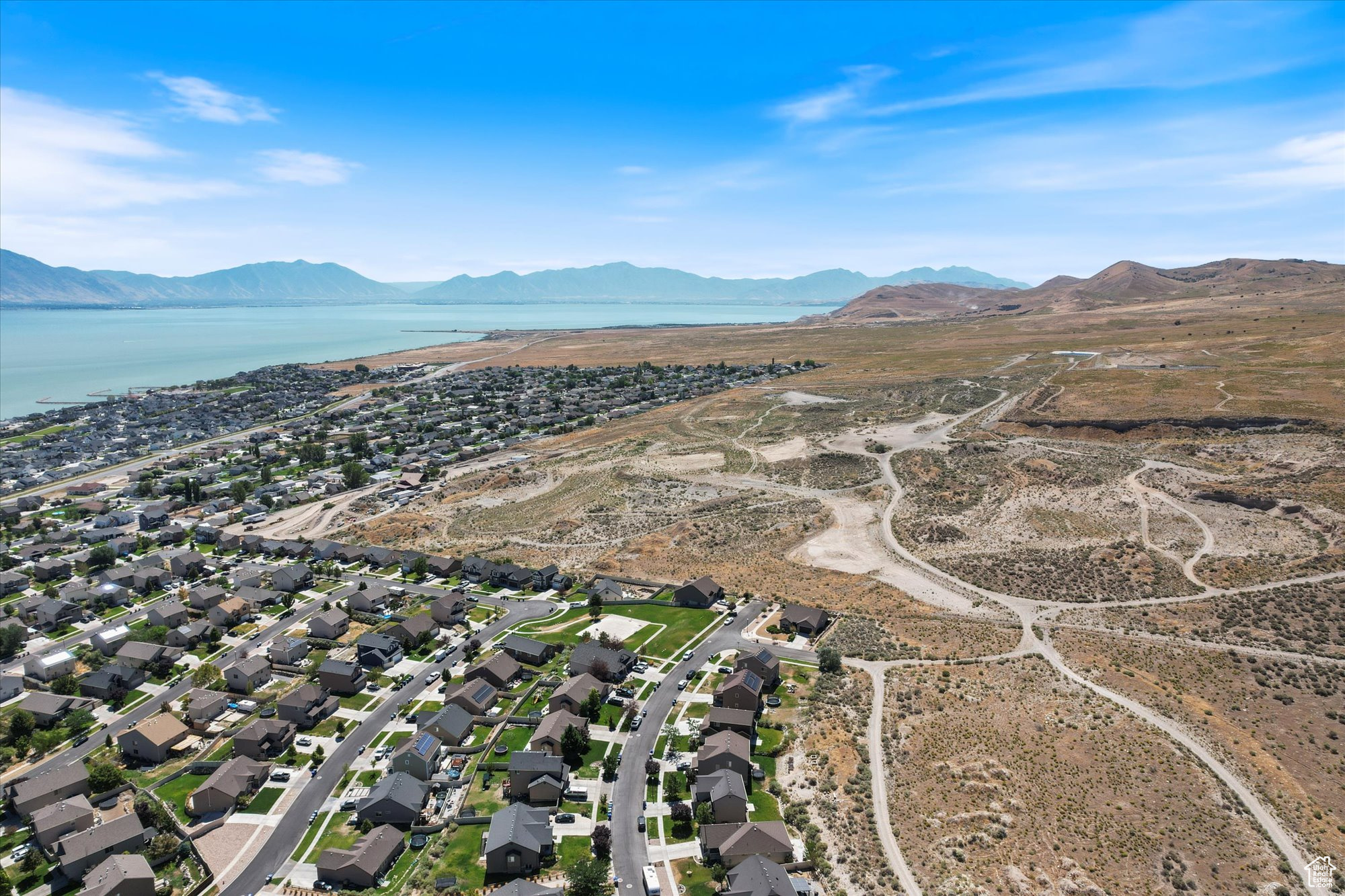 THE VILLAGE OF HAWKS LANDING - Residential