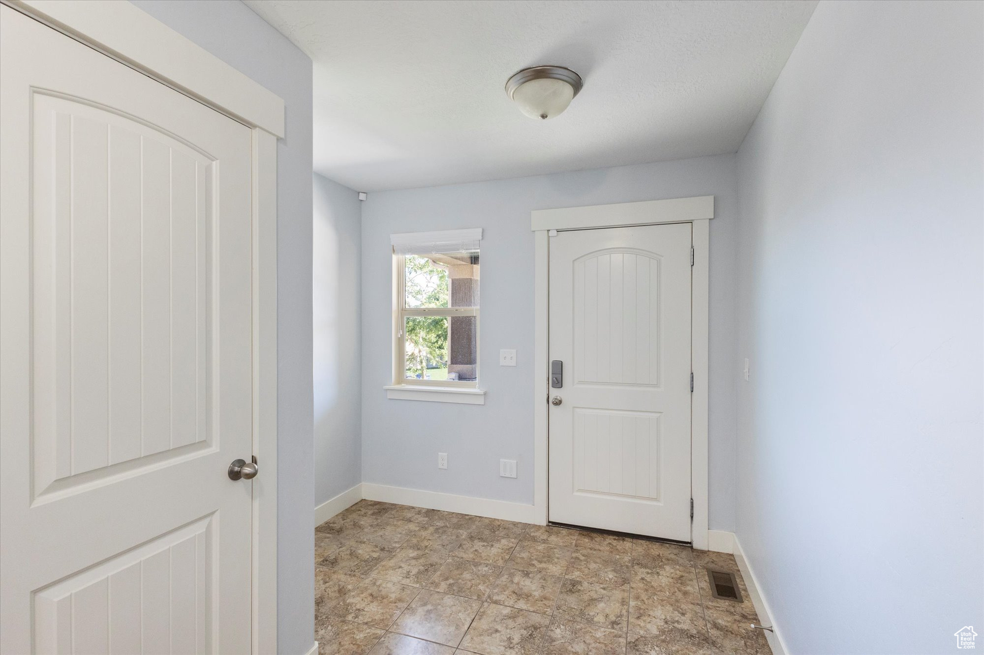 THE VILLAGE OF HAWKS LANDING - Residential