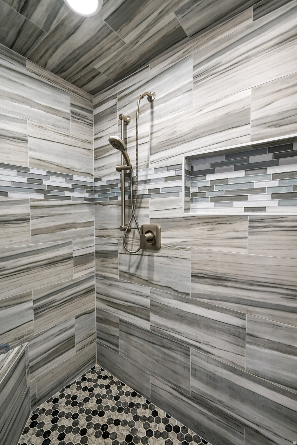 PEAK VIEW - Residential