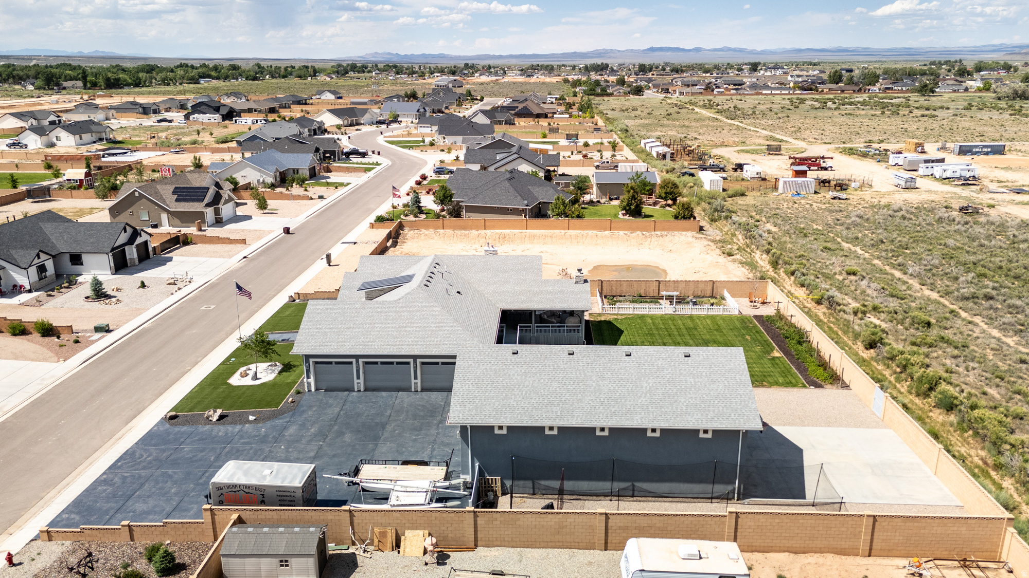 PEAK VIEW - Residential