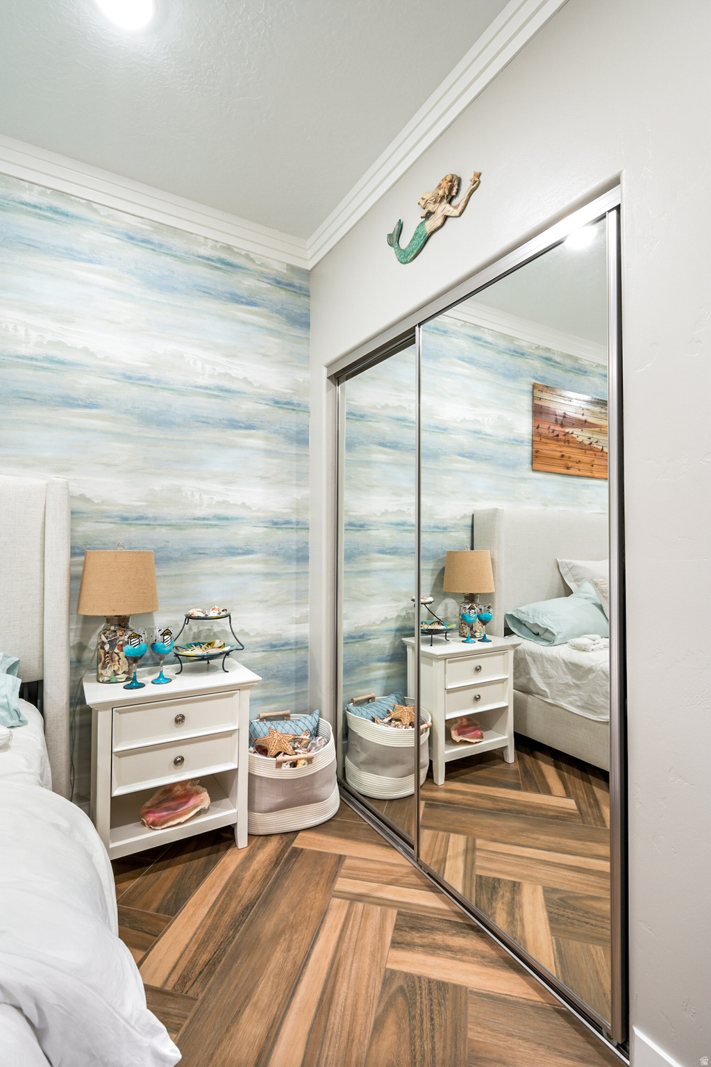 PEAK VIEW - Residential