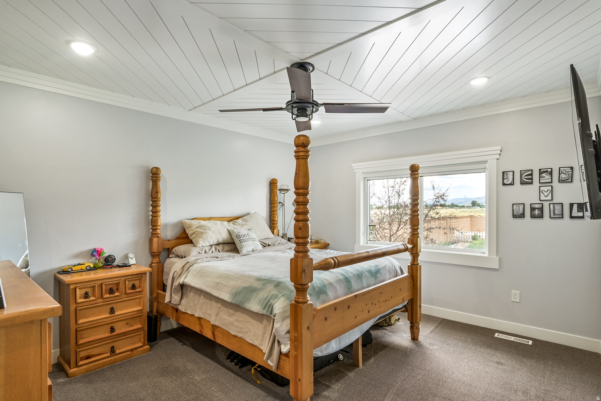 PEAK VIEW - Residential