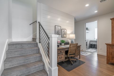 Tiny photo for 2027 S 3040 E, Saint George, UT 84790 (MLS # 2127970)