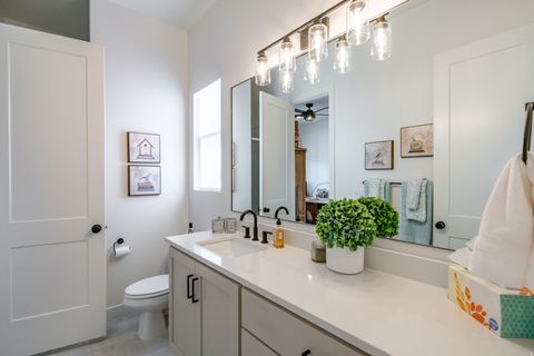 Tiny photo for 2027 S 3040 E, Saint George, UT 84790 (MLS # 2127970)