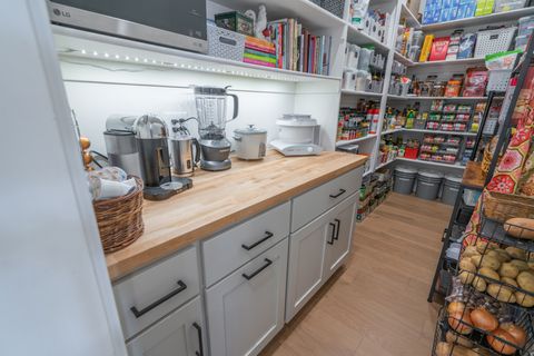 Tiny photo for 2027 S 3040 E, Saint George, UT 84790 (MLS # 2127970)