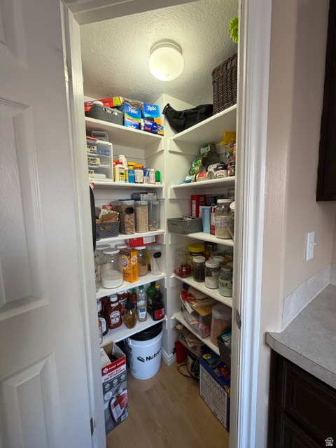 MEADOWBROOK - Residential