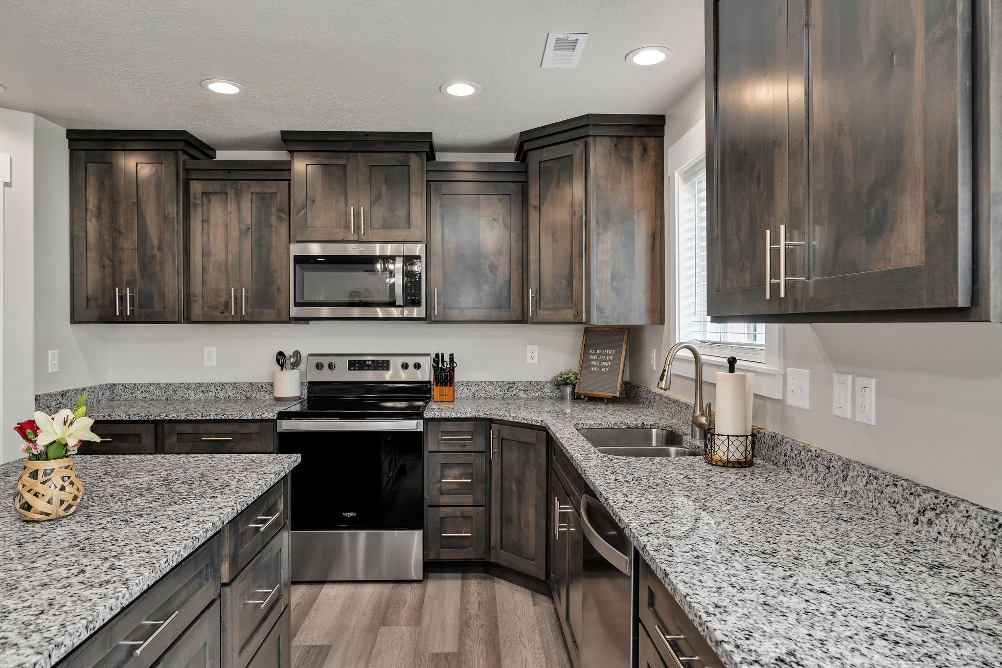 NORTHVIEW - Residential