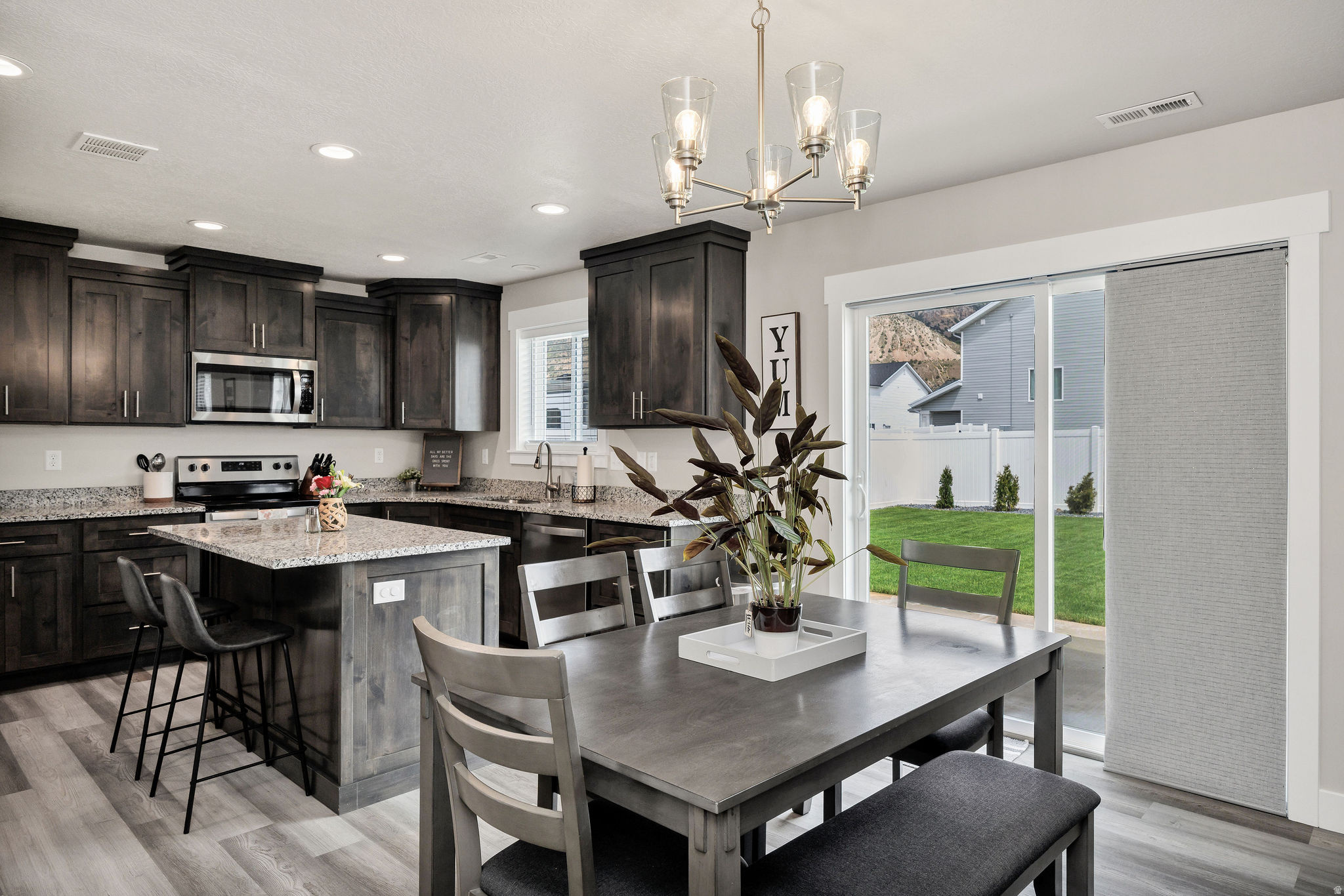 NORTHVIEW - Residential