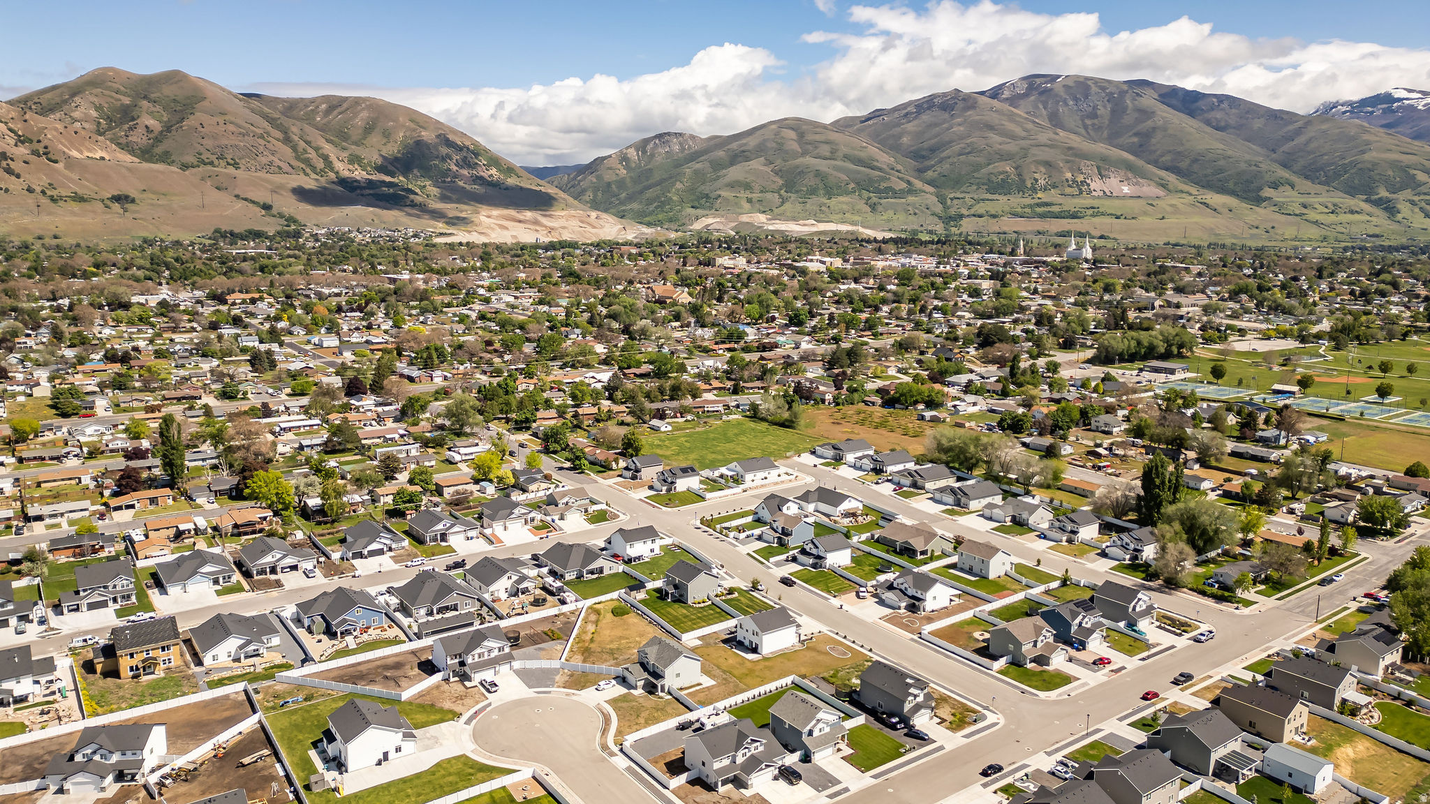 NORTHVIEW - Residential