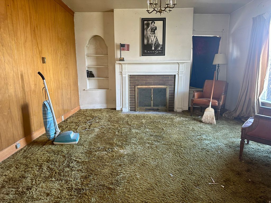 Photo of 352 S 100 W, Vernal, UT 84078 (MLS # 2142382)