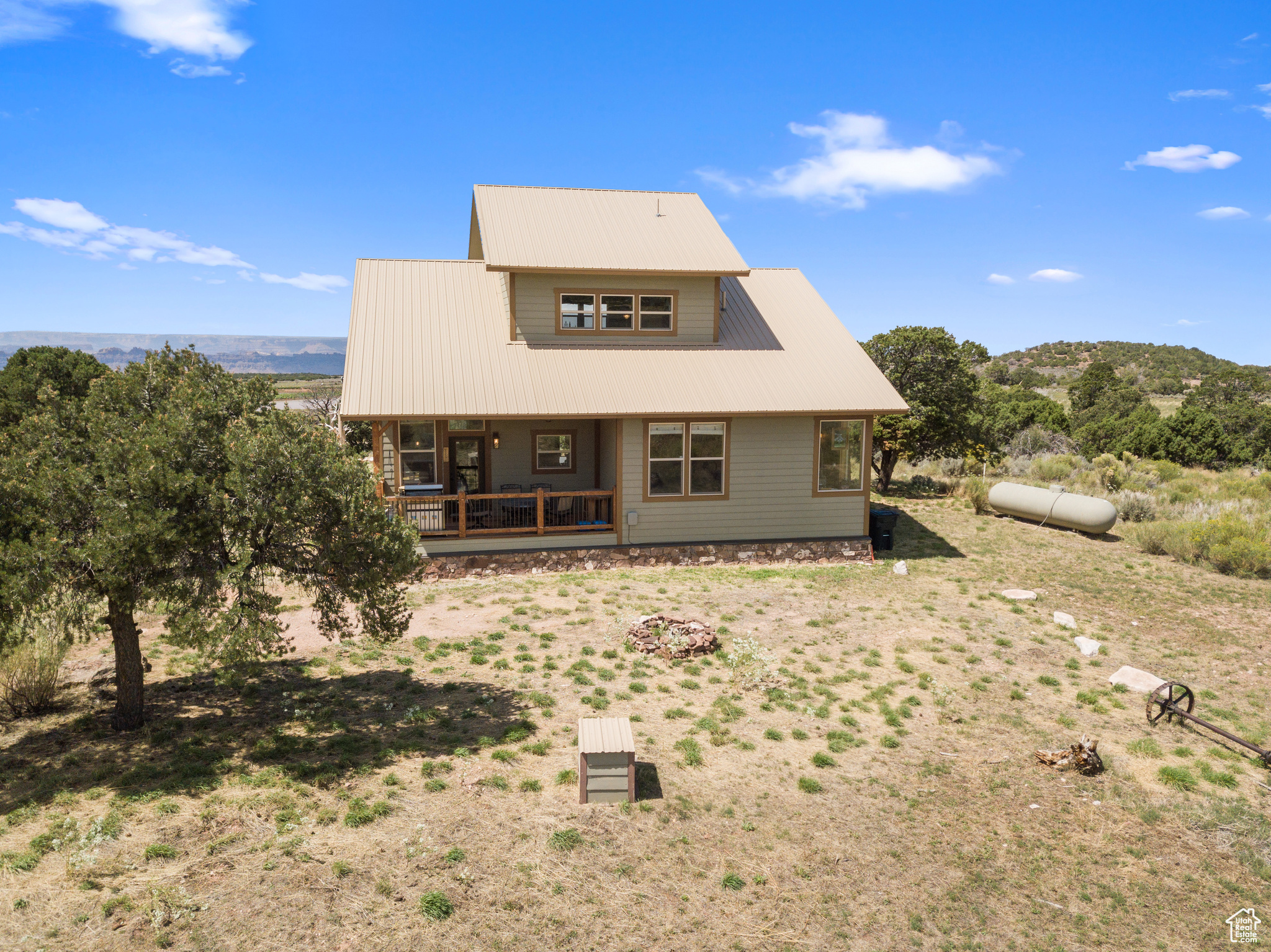 COUGAR CANYON RANCH - Land