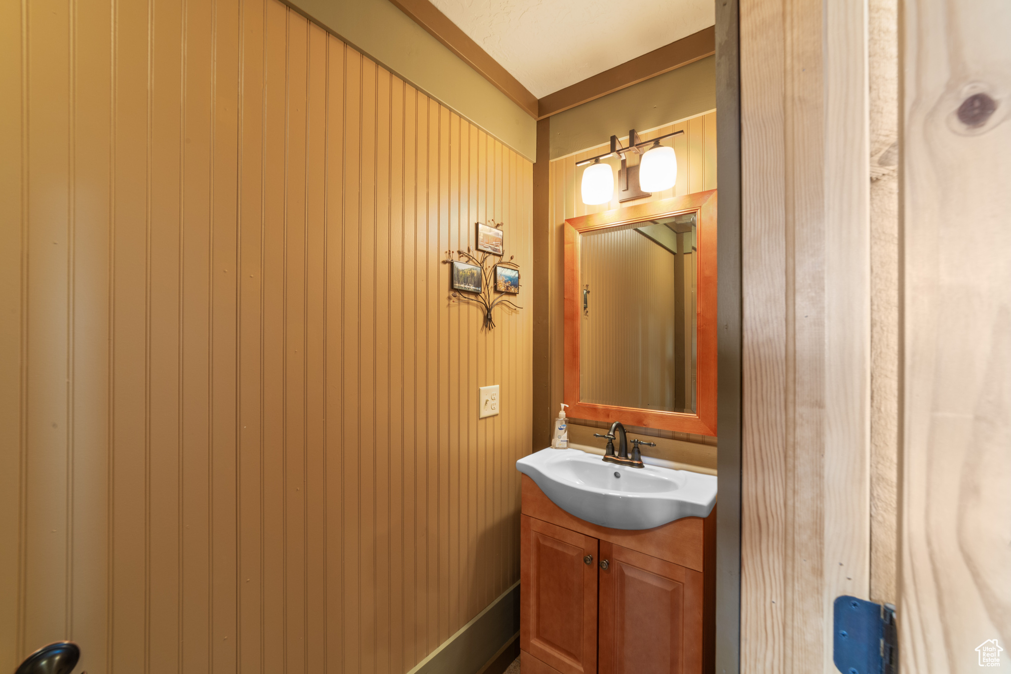 COUGAR CANYON RANCH - Land